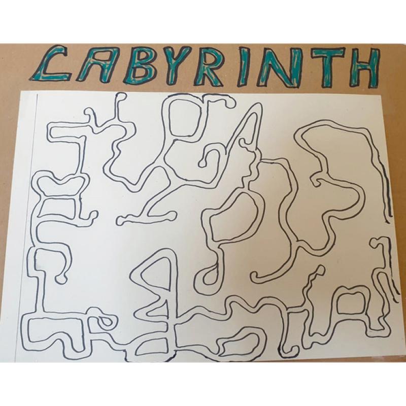 Kleiner Zwischenstop beim Roggen-Labyrinth